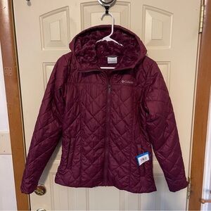 NWT Columbia Copper Crest Hooded Jacket in Burgundy